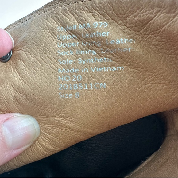 Madewell The Clair Lace-Up Boot in Black Leather 8 - Picture 14 of 15